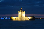 Le Fort Louvois de nuit